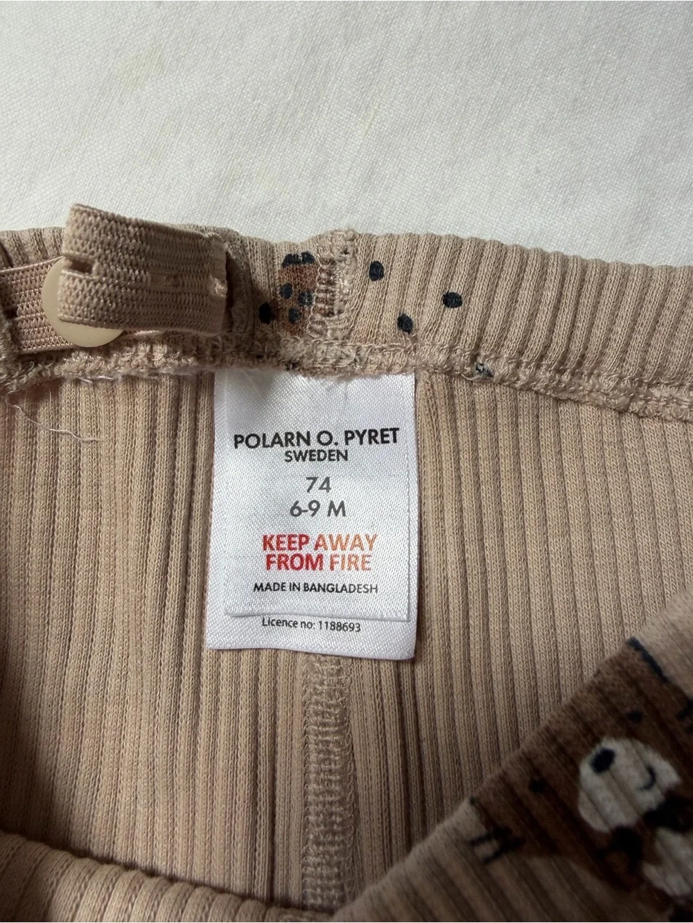 Polarn O Pyret Baby Outfit 6-9m (sizing is generous)